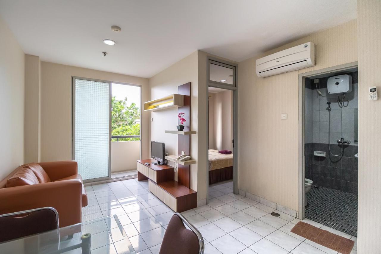 Hotel Golden Sky Pluit Yakarta Exterior foto